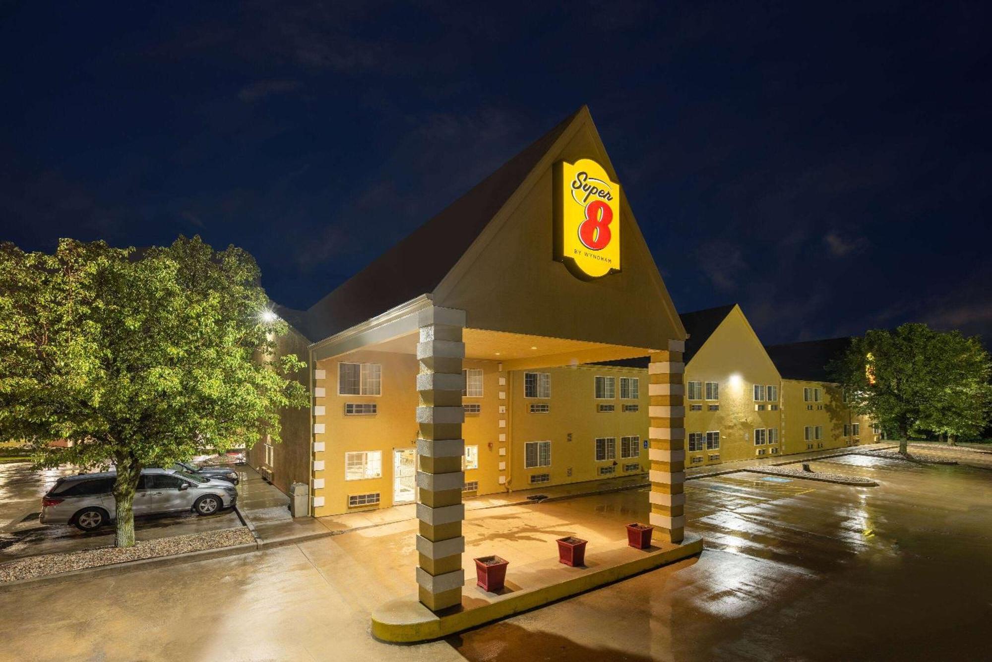Super 8 By Wyndham De Soto Exterior foto